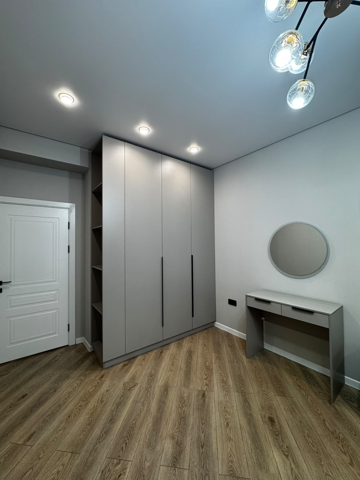 Элитка, 3 ком, 89 м2, этаж 12/16, ж/к Крейсер (Kreyser), Сост: Евроремонт - фото 16