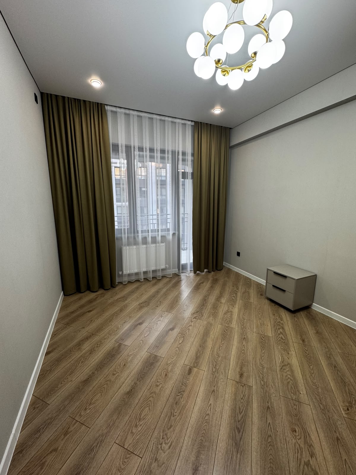 Элитка, 3 ком, 89 м2, этаж 12/16, ж/к Крейсер (Kreyser), Сост: Евроремонт - фото 20