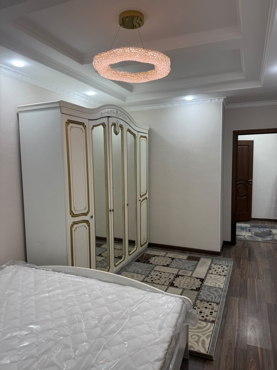 Элитка, 2 ком, 90 м2, этаж 9/1, Сост: Хорошее - фото 2