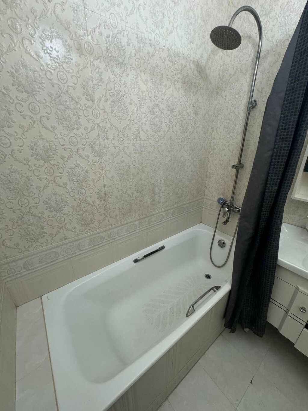 Элитка, 4 ком, 120 м2, этаж 3/10, ж/к Мега Сити, Сост: Евроремонт - фото 7