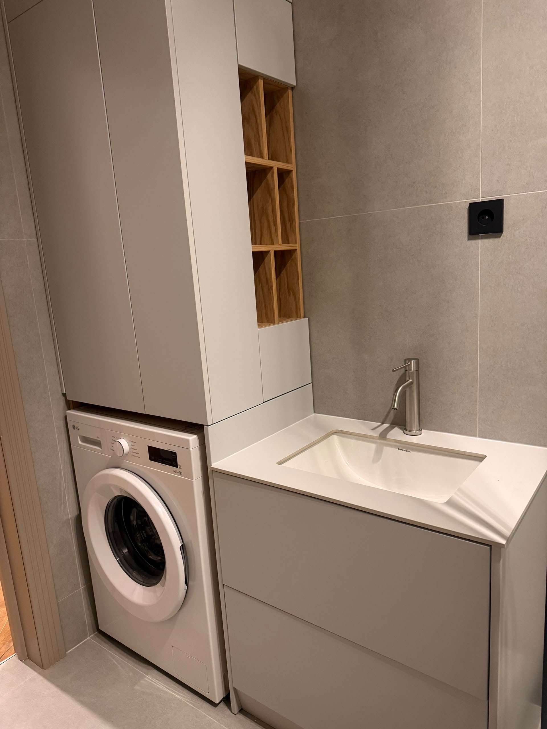 Элитка, 2 ком, 59 м2, этаж 2/12, ж/к Кап Строй Сити (Capstroy City), Сост: Евроремонт - фото 3