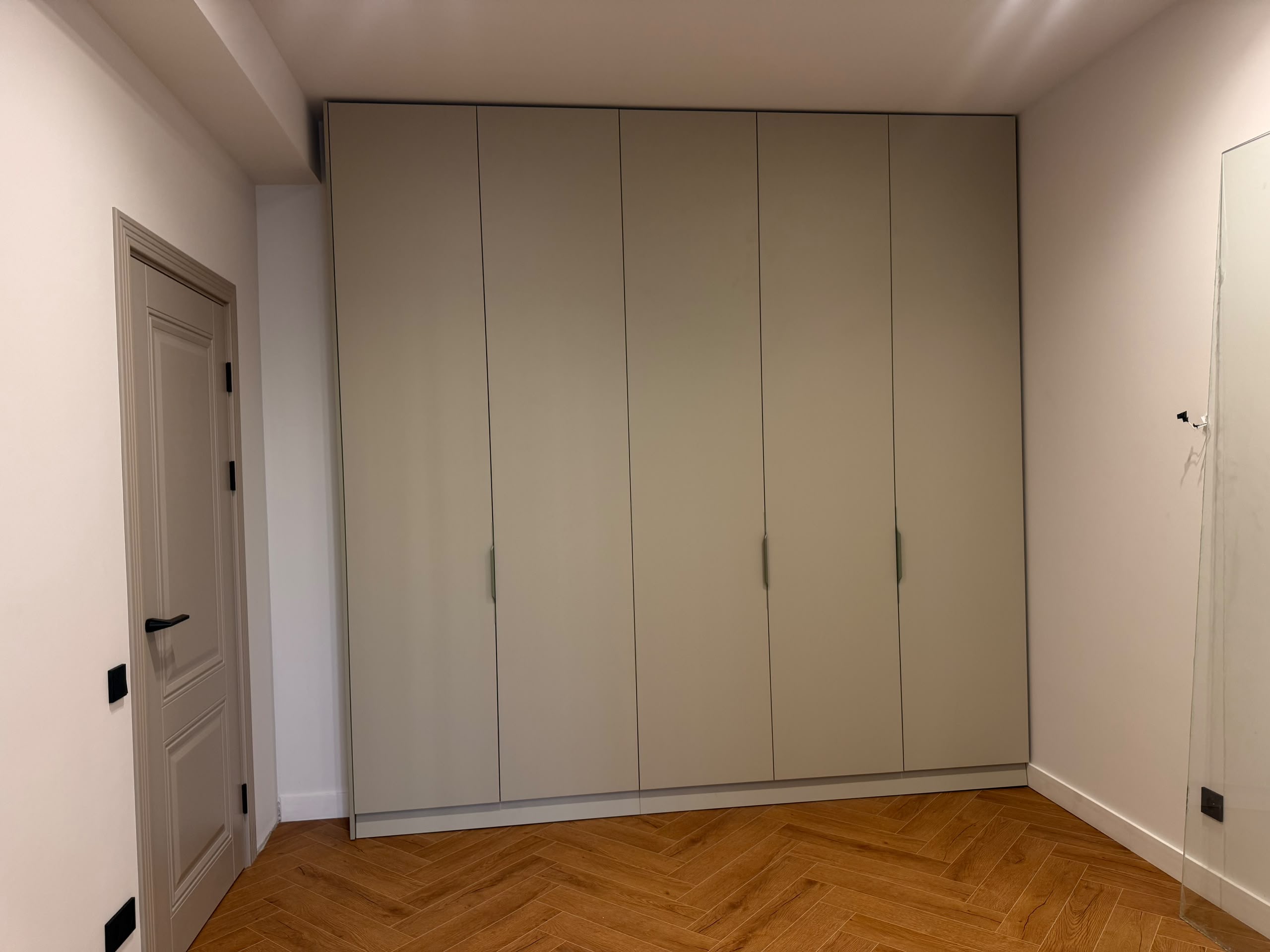 Элитка, 2 ком, 59 м2, этаж 2/12, ж/к Кап Строй Сити (Capstroy City), Сост: Евроремонт - фото 5