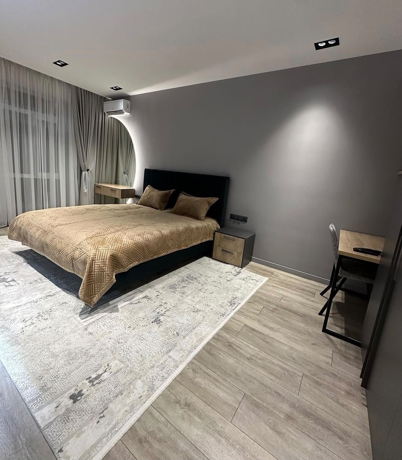 Элитка, 2 ком, 70 м2, этаж 3/12, Сост: Евроремонт - фото 2