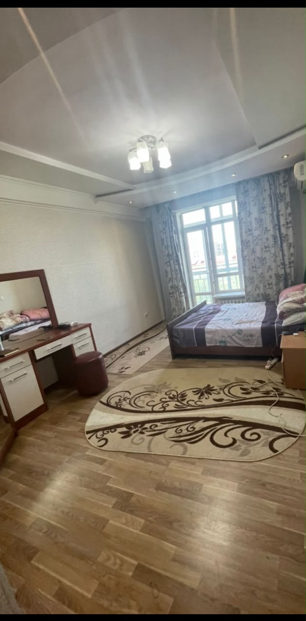 Элитка, 3 ком, 110 м2, этаж 7/10, Сост: Евроремонт - фото 11
