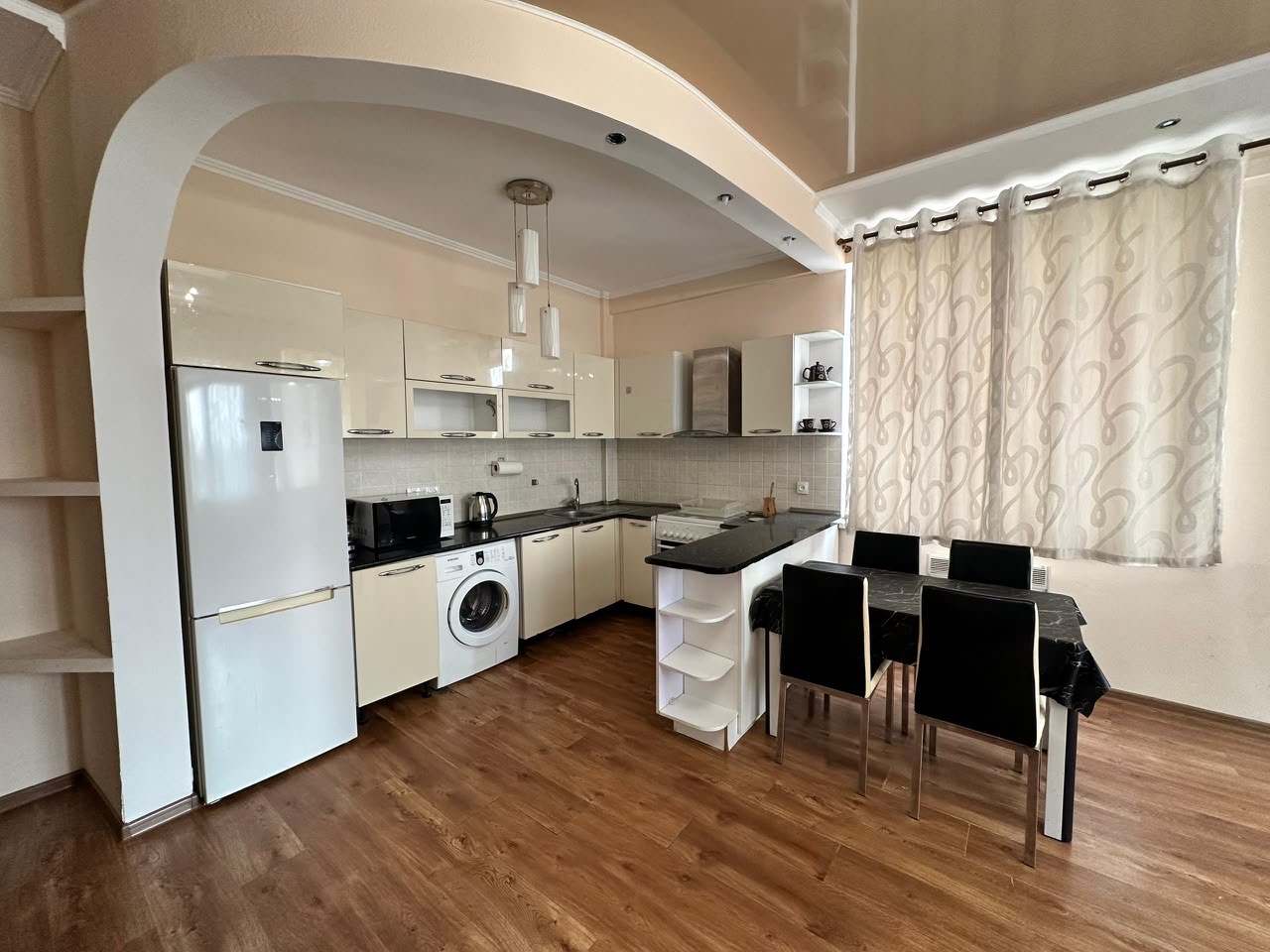 Элитка, 3 ком, 100 м2, этаж 4/10, ж/к Московия, Сост: Хорошее - фото 5