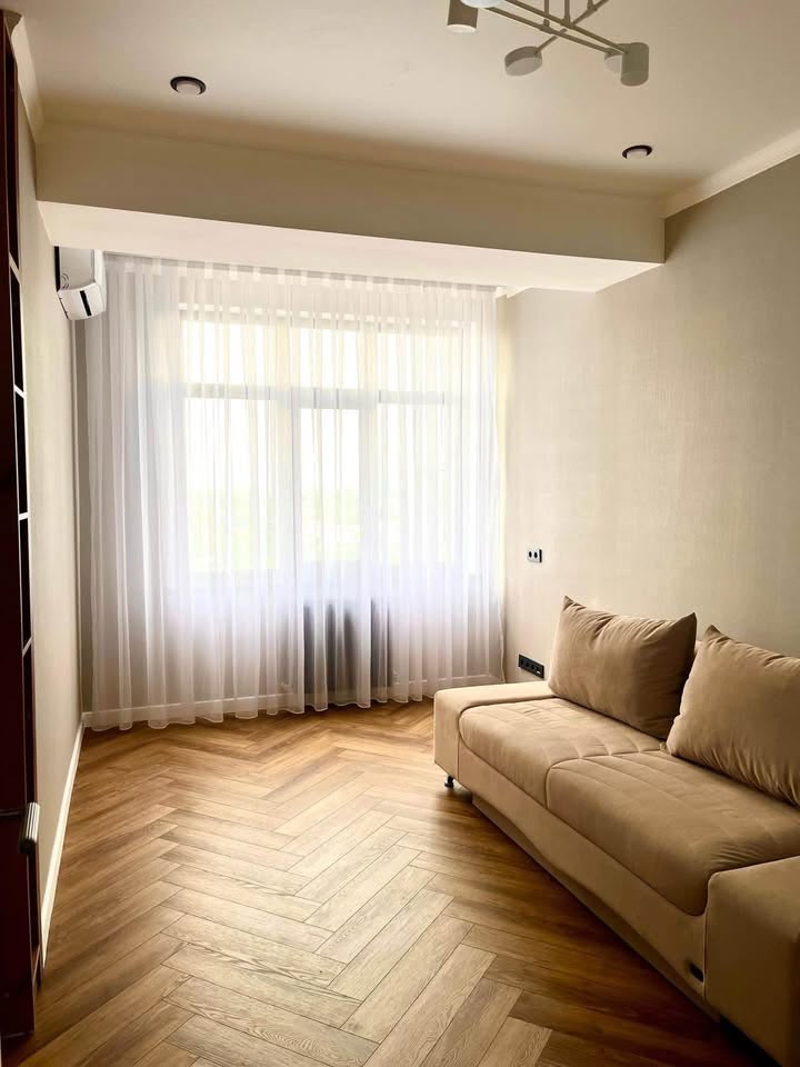 Элитка, 2 ком, 81 м2, этаж 11/12, ж/к Сириус Плюс (Sirius Plus), Сост: Евроремонт - фото 3