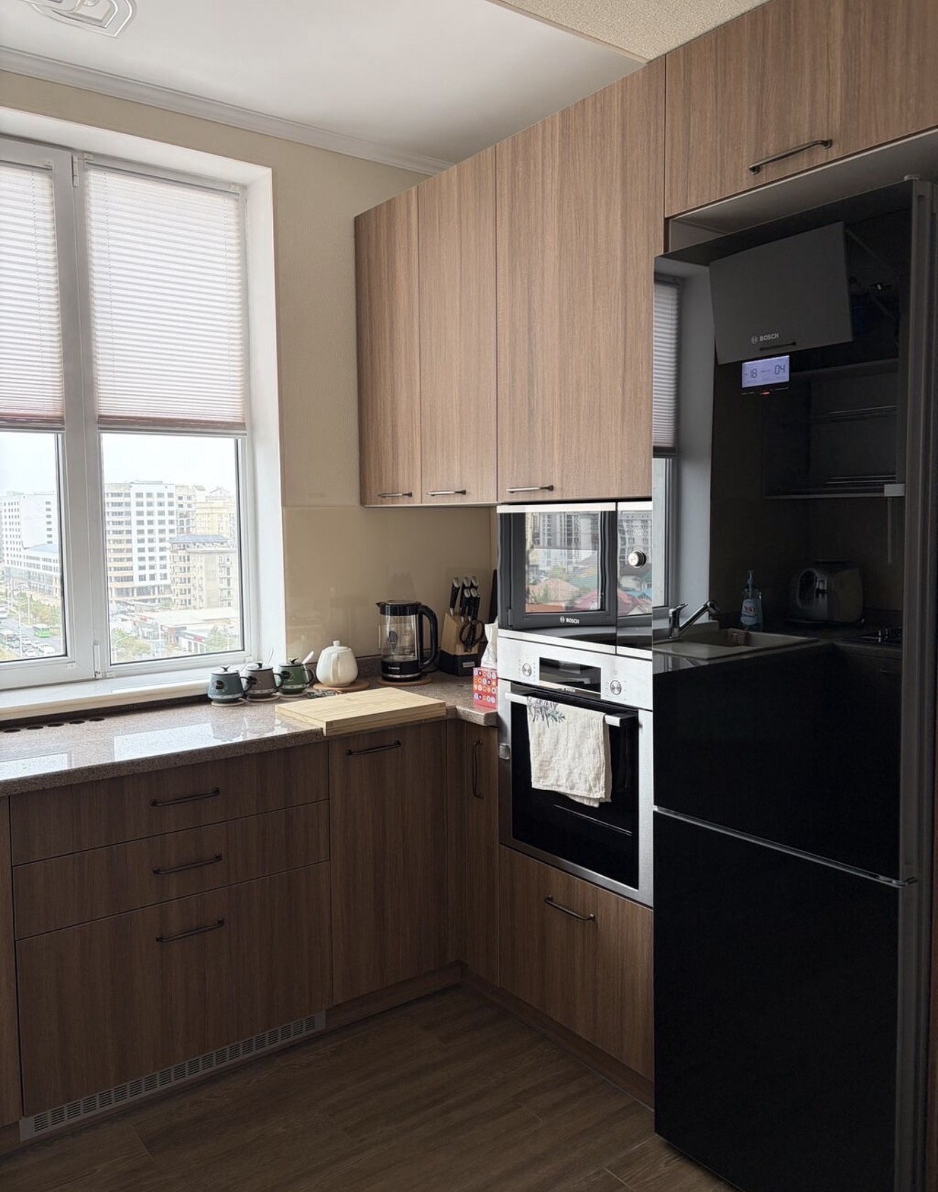 Элитка, 2 ком, 50 м2, этаж 10/11, Сост: Евроремонт - фото 1