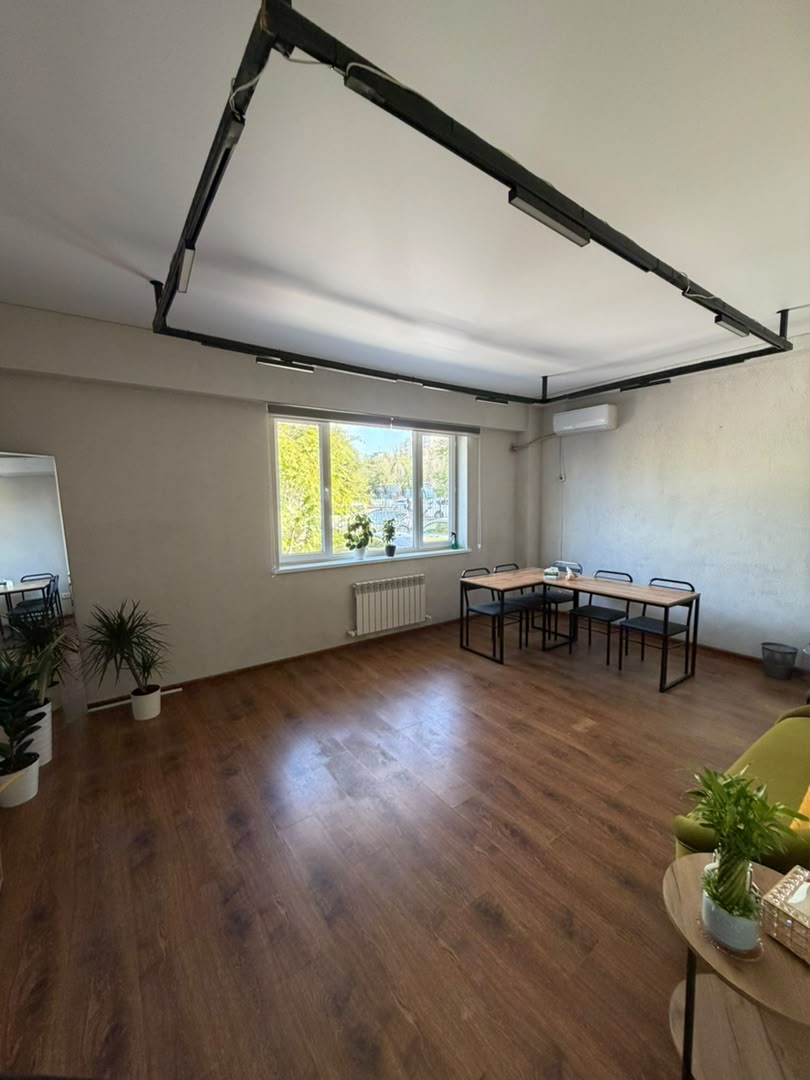 Офис, Коммерческая, 140 м2, этаж 1/8, Сост: Евроремонт - фото 3