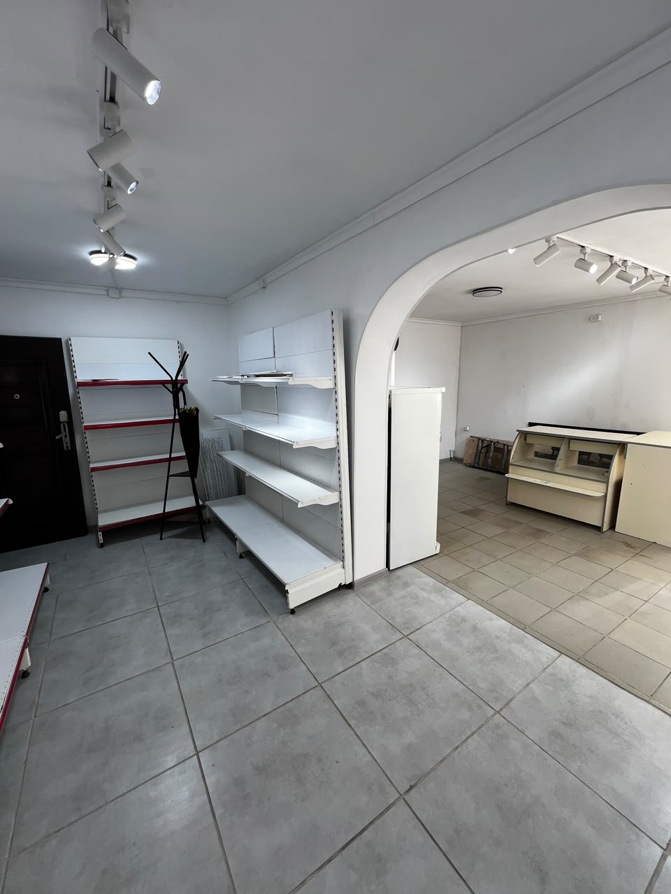 Коммерческая, 54 м2, этаж 1/4, Сост: Хорошее - фото 12