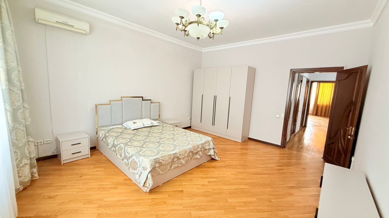 Аренда, Индивидуальный проект, 4 ком, 210 м2, этаж 3/6, Сост: Евроремонт - фото 3