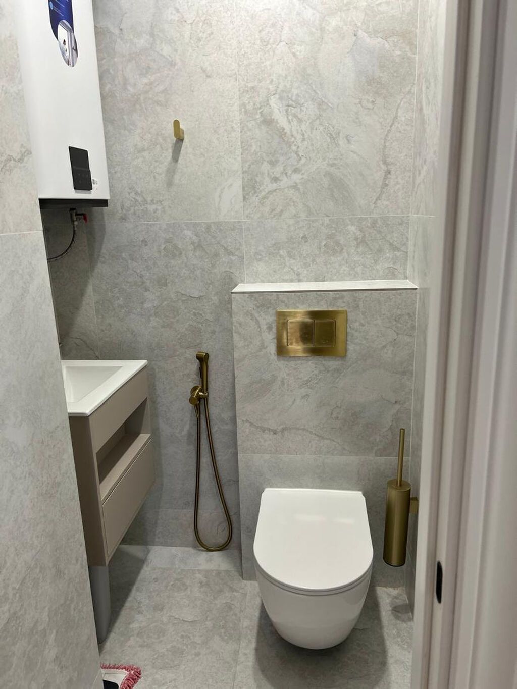 Элитка, 2 ком, 60 м2, этаж 2/12, ж/к Нью-Йорк сити (New York city), Сост: Евроремонт - фото 2