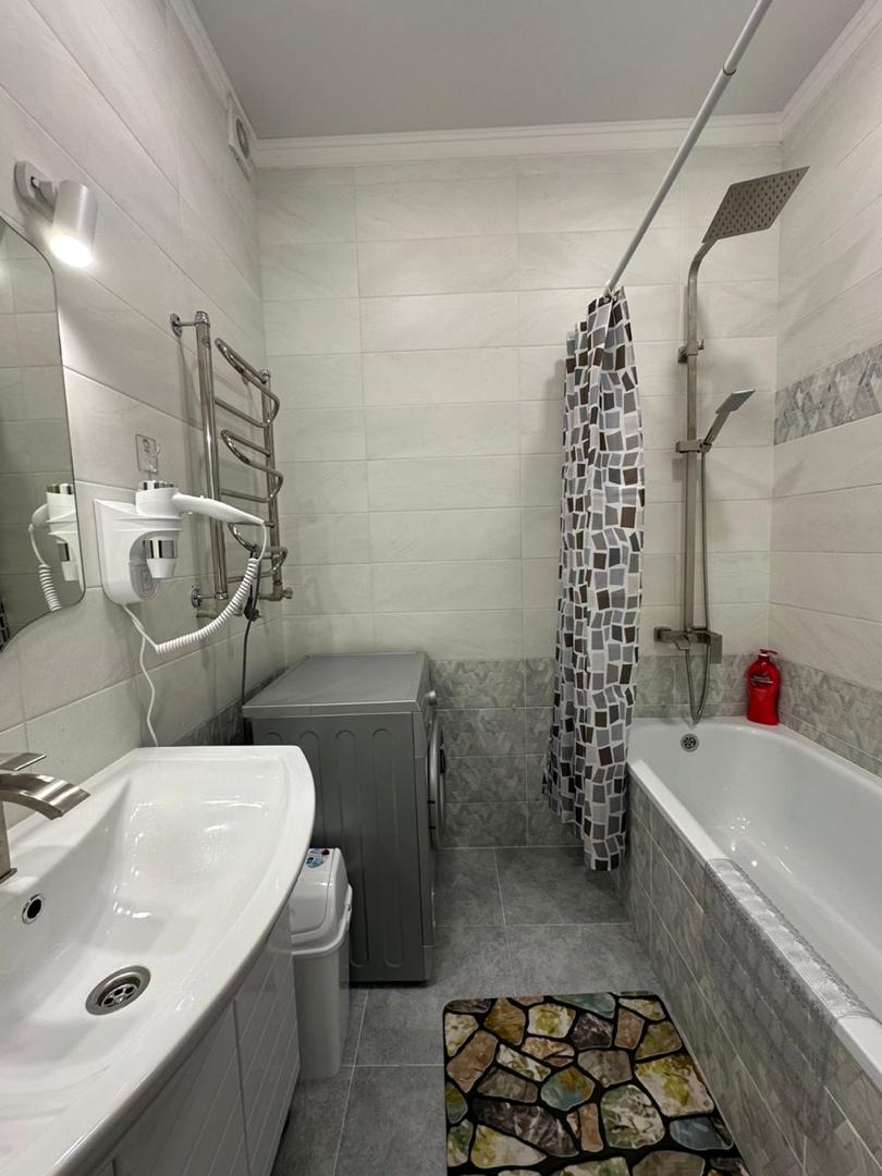 Элитка, 3 ком, 76 м2, этаж 8/16, ж/к Elite Residence(Ток/Исанова), Сост: Евроремонт - фото 6