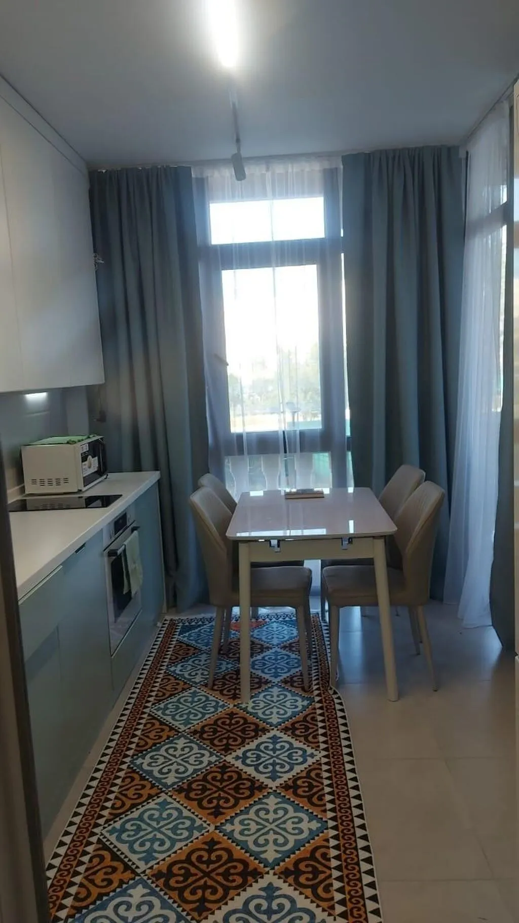 Элитка, 2 ком, 70 м2, этаж 2/14, ж/к ЖК Флоренция, Сост: Евроремонт - фото 3