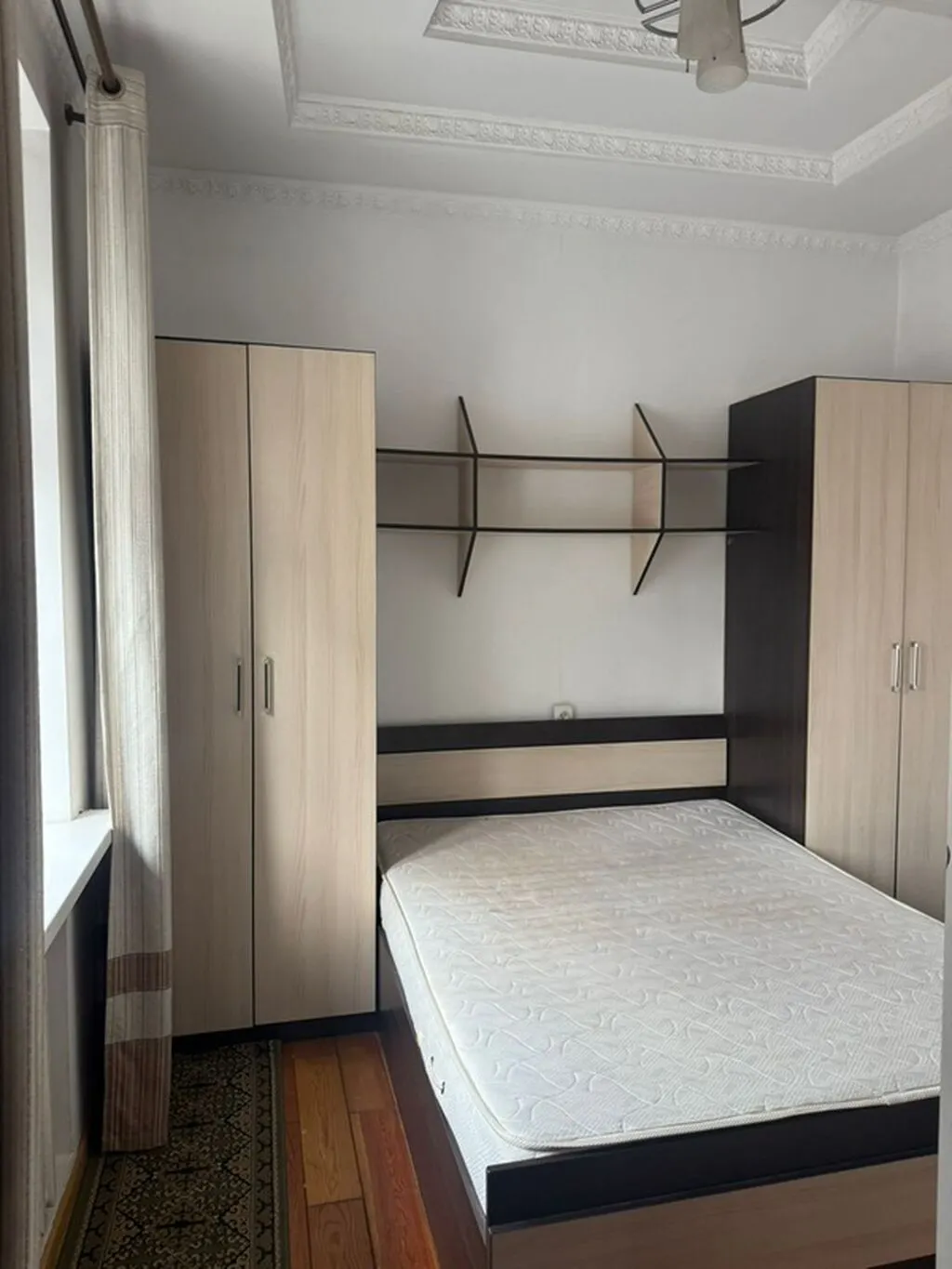 1 ком, Сталинка, 73 м2, этаж 3/3, Сост: Хорошее - фото 2