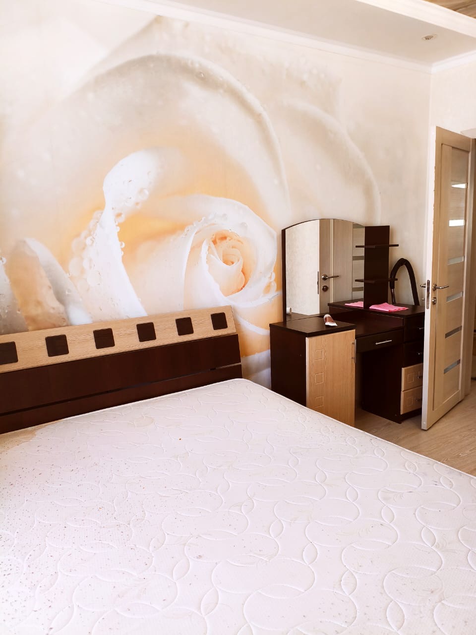 Элитка, 2 ком, 60 м2, этаж 7/7, ж/к ЖК Ала-Тоо, Сост: Хорошее - фото 1