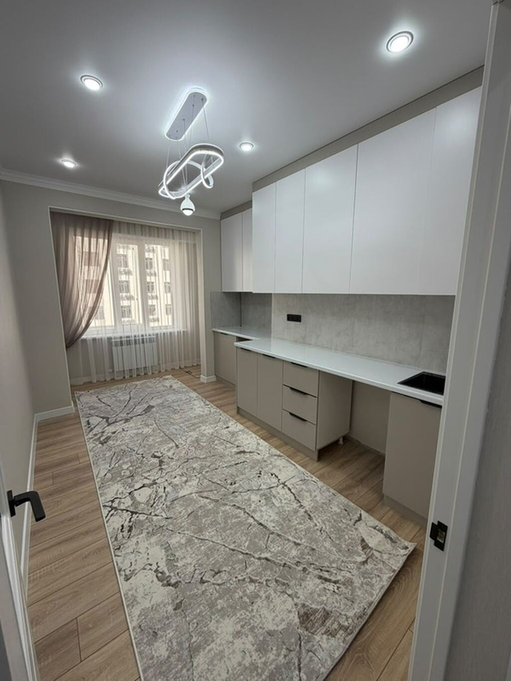 Элитка, 42 м2, этаж 11/12, ж/к Эмель, Сост: Евроремонт - фото 9