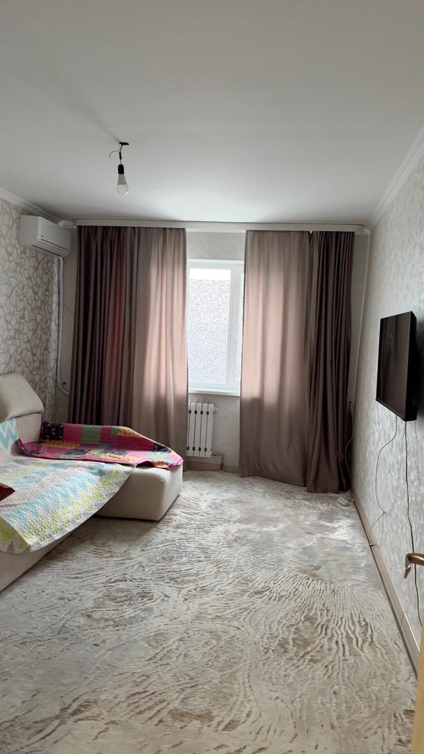 Элитка, 1 ком, 47 м2, этаж 7/18, Сост: Хорошее - фото 1