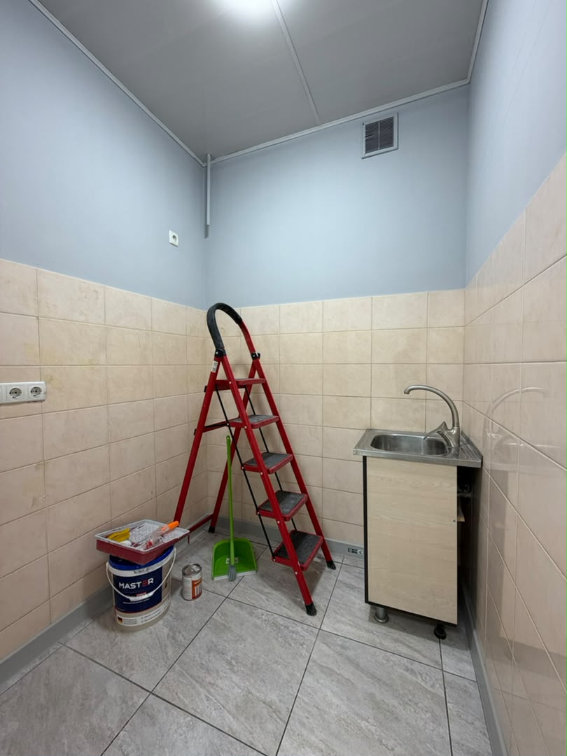 Офис, Коммерческая, 80 м2, этаж 1/4, Сост: Евроремонт - фото 9