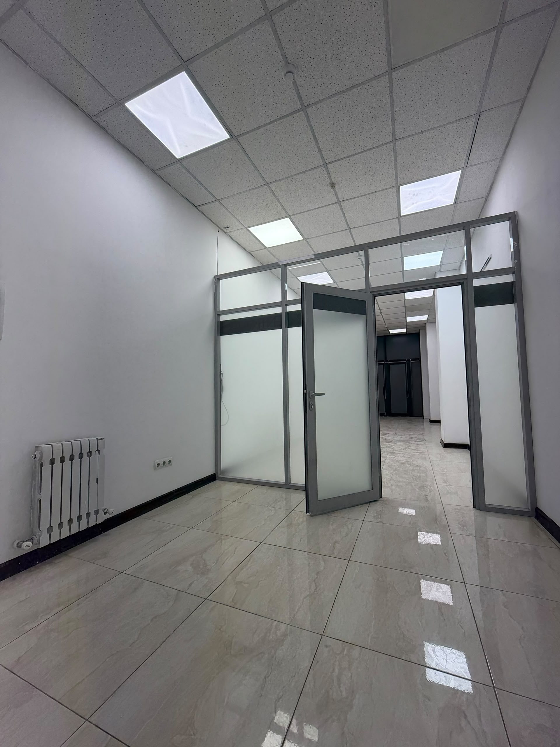 Офис, Коммерческая, 40 м2, этаж 1/8, Сост: Хорошее - фото 2