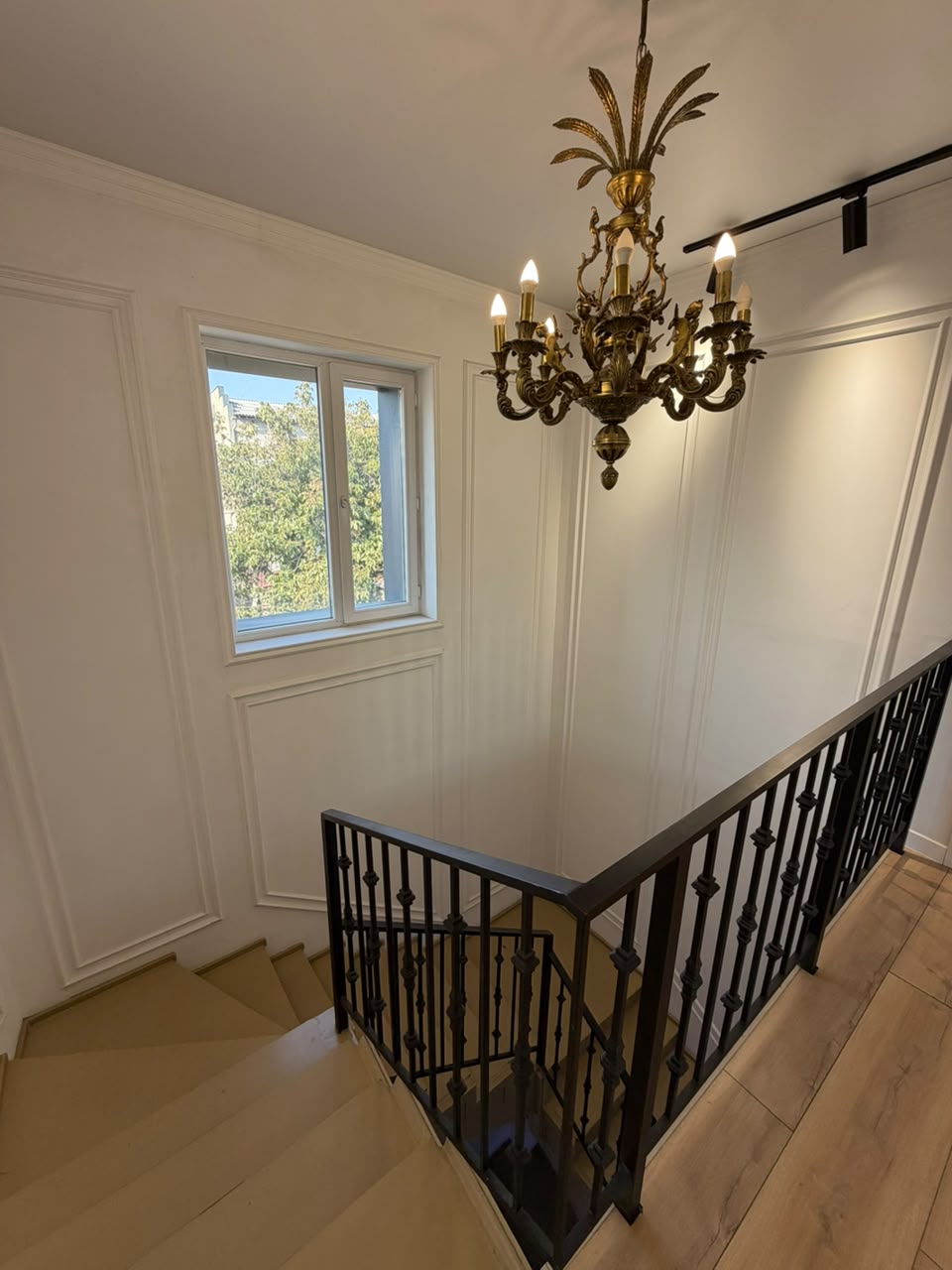 Готовый Бизнес, Коммерческая, 570 м2, этаж 1/2, Сост: Евроремонт - фото 2