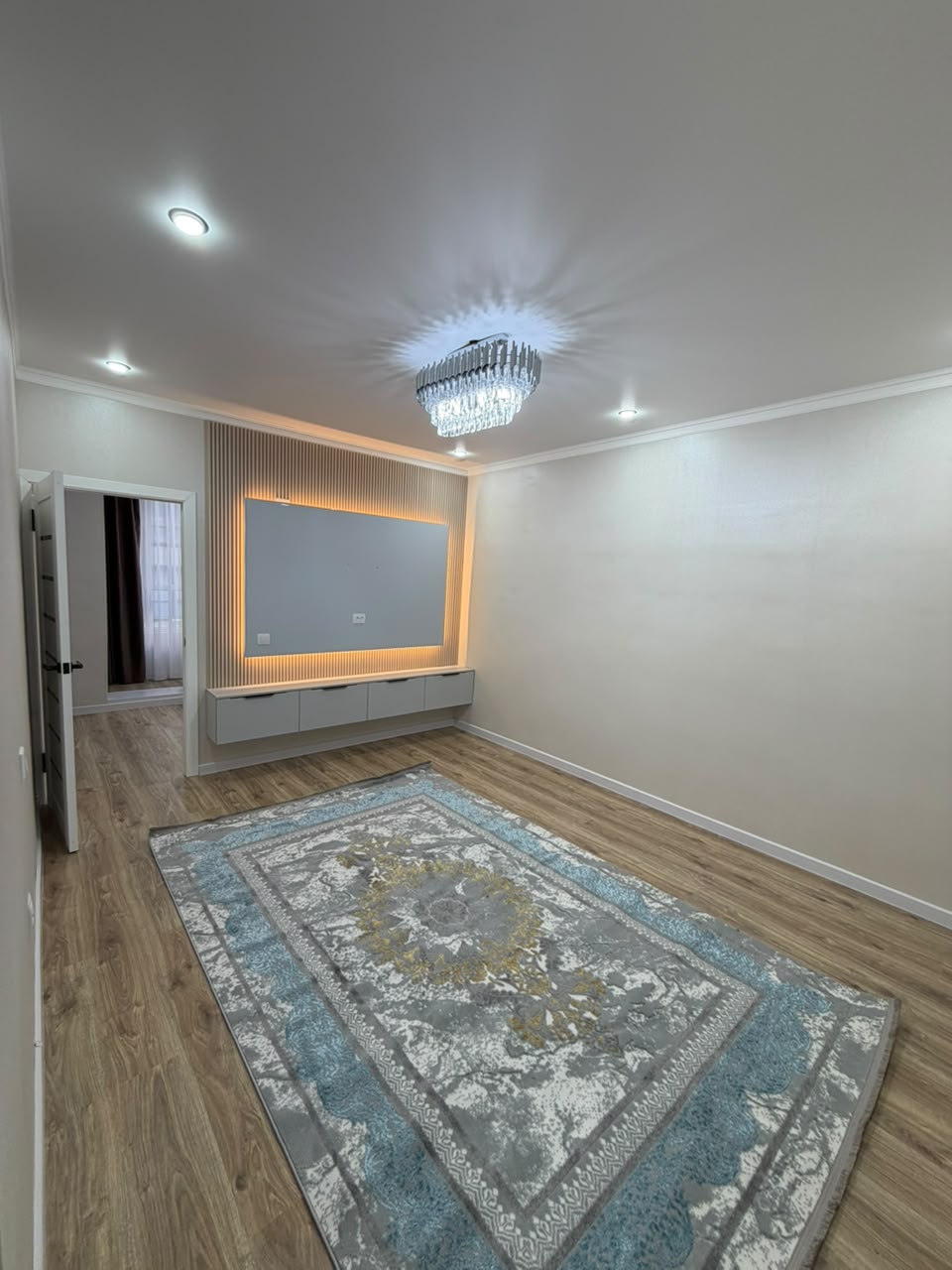 Элитка, 2 ком, 53 м2, этаж 3/9, ж/к Aalam City, Сост: Евроремонт - фото 2
