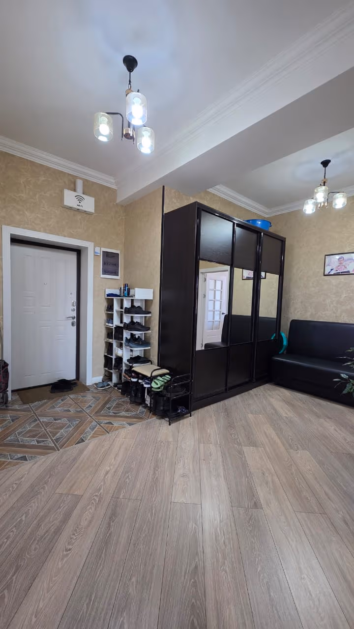 Элитка, 160 м2, этаж 9/9, ж/к Дебют, Сост: Евроремонт - фото 1