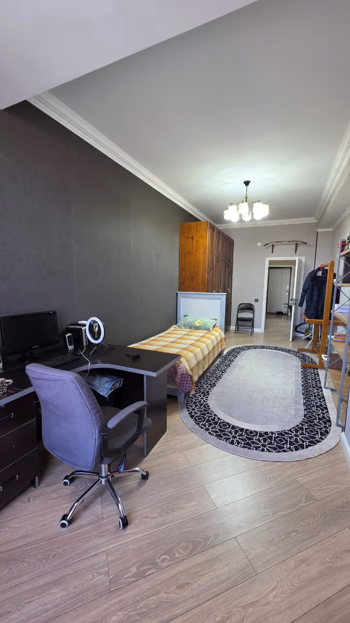 Элитка, 160 м2, этаж 9/9, ж/к Дебют, Сост: Евроремонт - фото 3