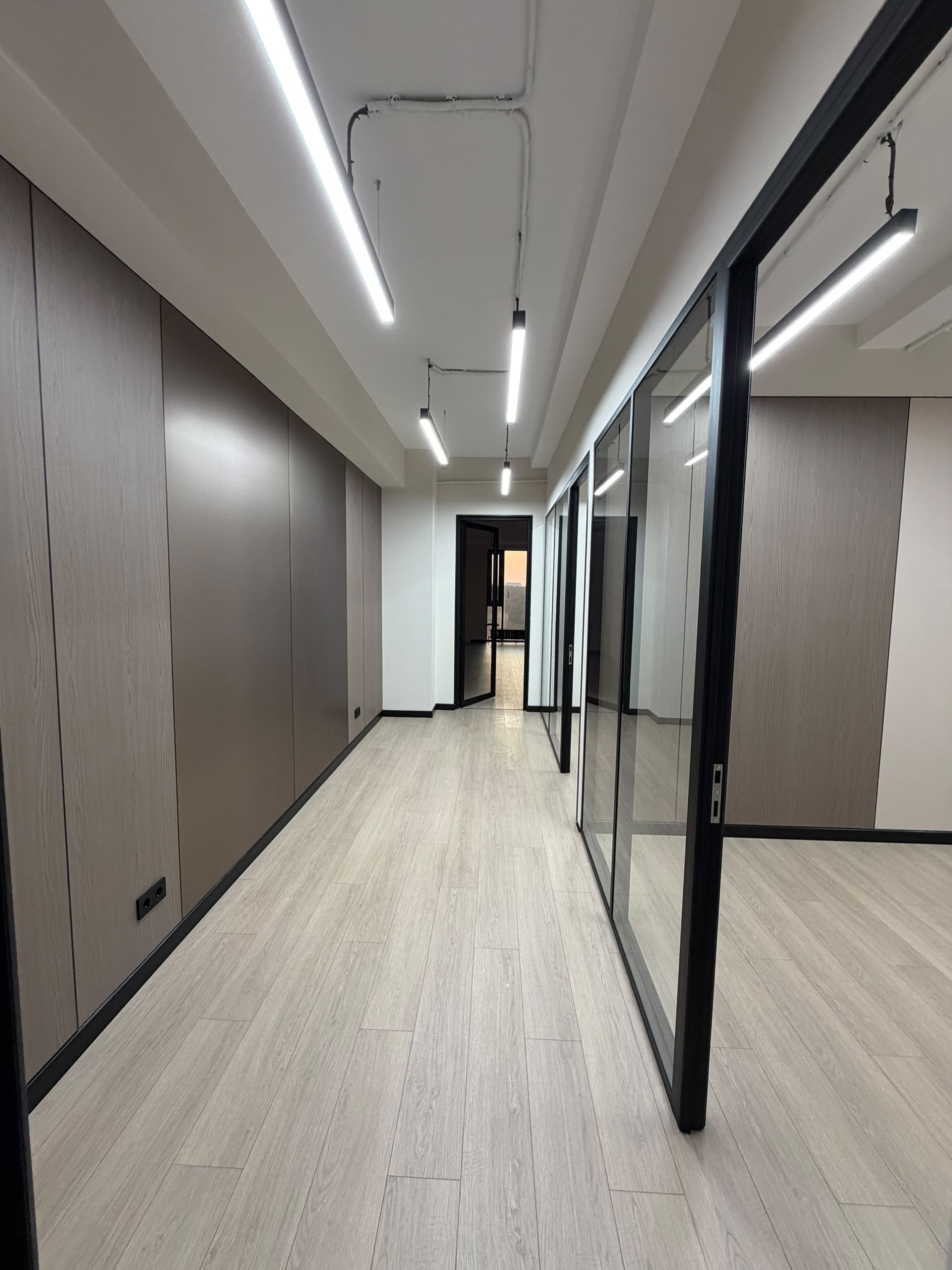 Офис, Коммерческая, 94 м2, этаж 8/14, Сост: Евроремонт - фото 3