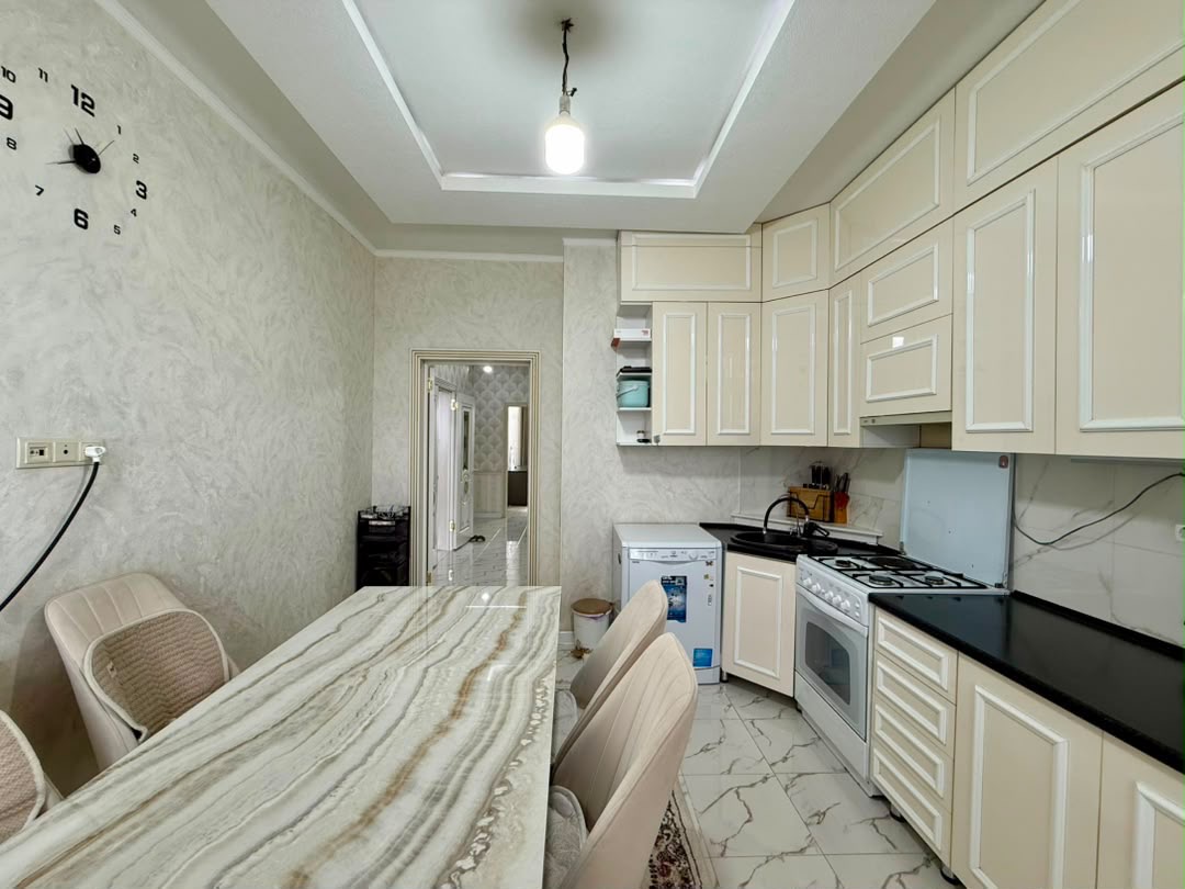 Элитка, 3 ком, 107 м2, этаж 8/15, ж/к Центриум Резиденс (Centrium Residents), Сост: Евроремонт - фото 8