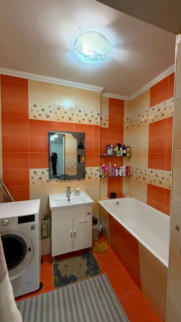 Элитка, 3 ком, 77.1 м2, этаж 9/9, ж/к Аврора, Сост: Хорошее - фото 6