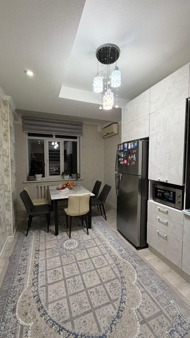Элитка, 3 ком, 77.1 м2, этаж 9/9, ж/к Аврора, Сост: Хорошее - фото 9