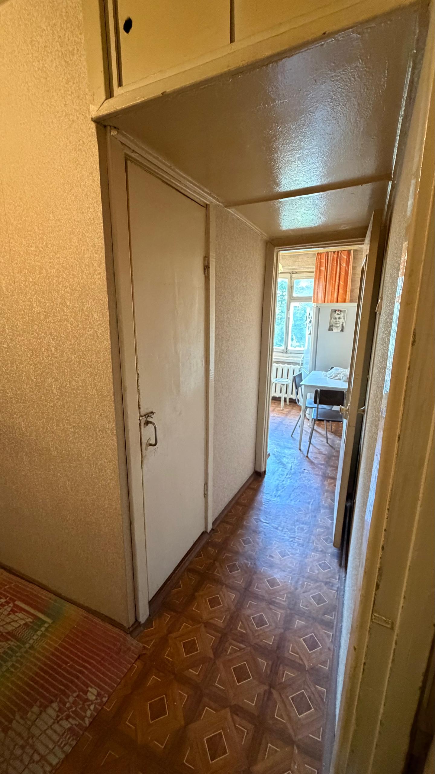 3 ком, 104 серия, 58 м2, этаж 4/4, Сост: Среднее - фото 13