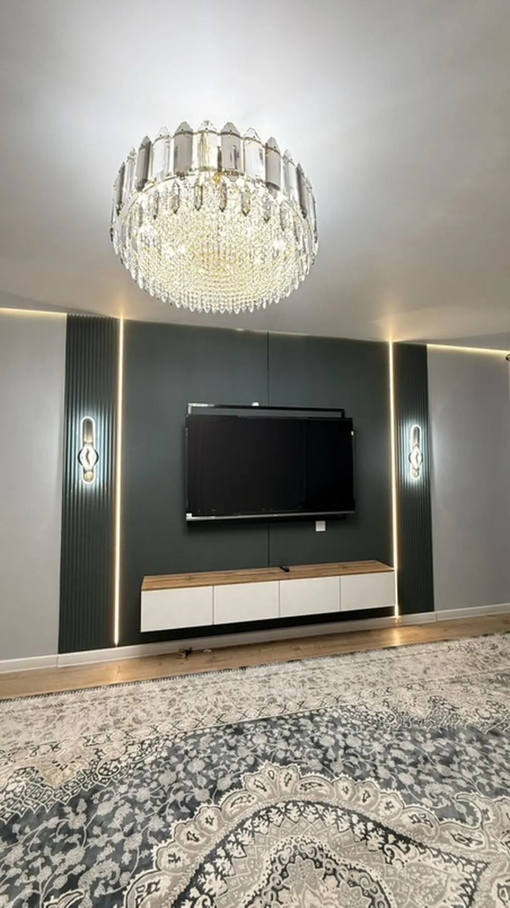 Элитка, 1 ком, 48 м2, этаж 1/9, ж/к JIbek City, Сост: Евроремонт - фото 1