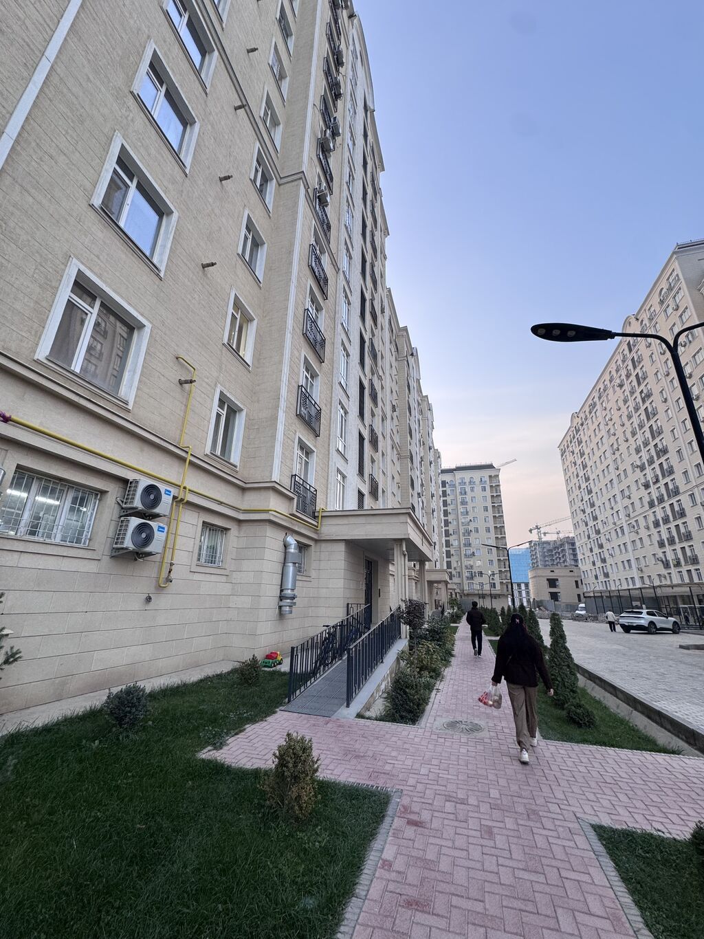 Элитка, 2 ком, 70 м2, этаж 4/12, ж/к Арт Сити (Art City), Сост: Евроремонт - фото 15