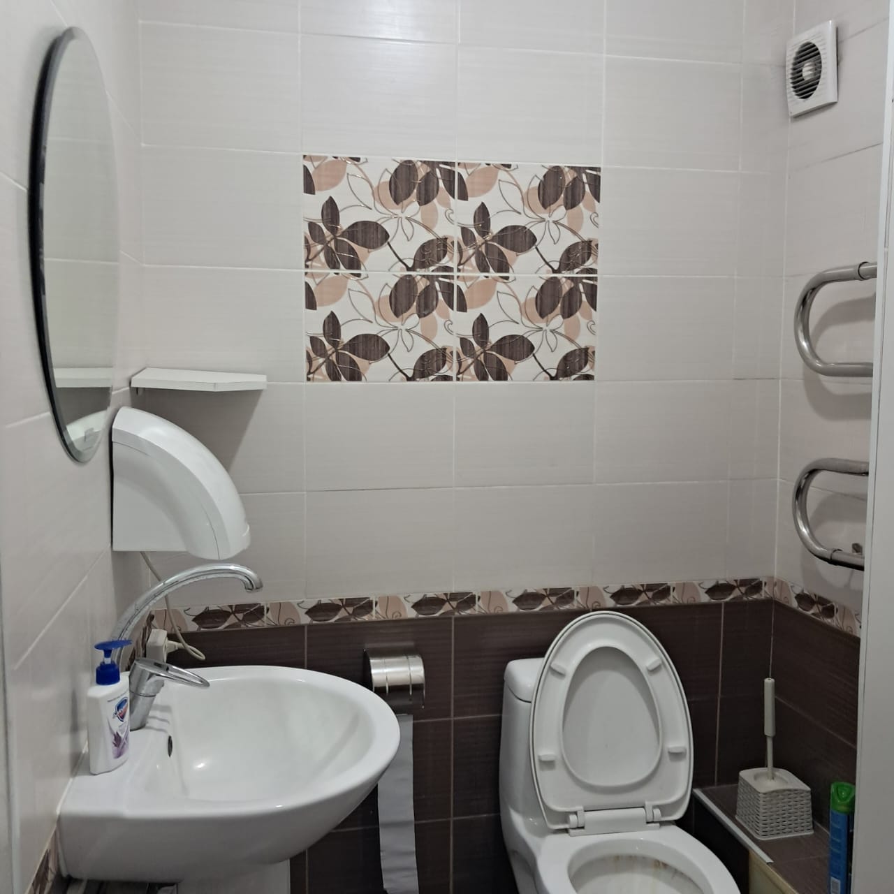 Офис, Коммерческая, 90 м2, этаж 1/4, Сост: Евроремонт - фото 3