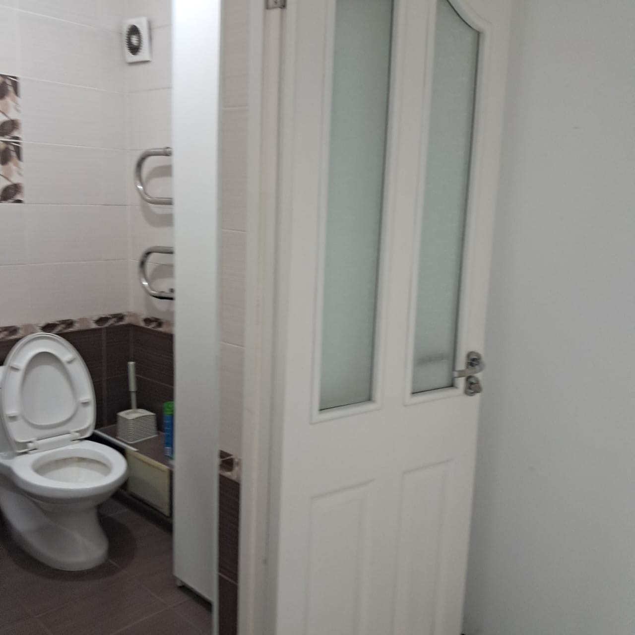 Офис, Коммерческая, 90 м2, этаж 1/4, Сост: Евроремонт - фото 4