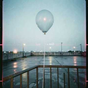 Обложка трека RomZ and DmWhite touch the sky