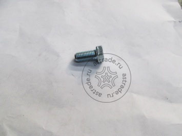 Screw M10x20