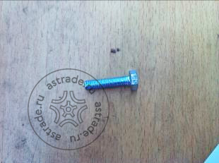 Bolt M6x25