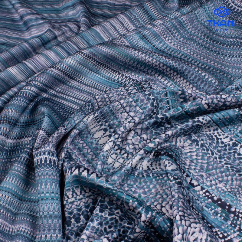 1537. Плательный атлас. Принт.