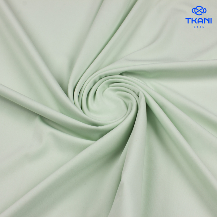 1542. Костюмная поливискоза. Лаймовый крем.