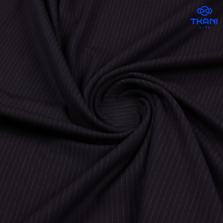 1551. Костюмная поливискоза. В полоску.