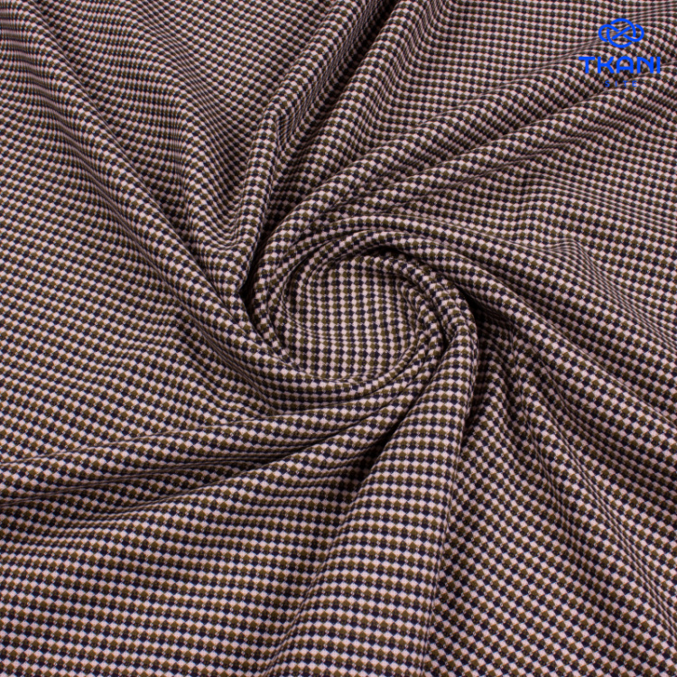 1575. Костюмная поливискоза. Эаккард.