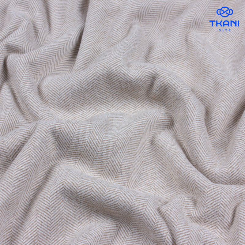 1618. Трикотажный твид с выработкой под фланель.