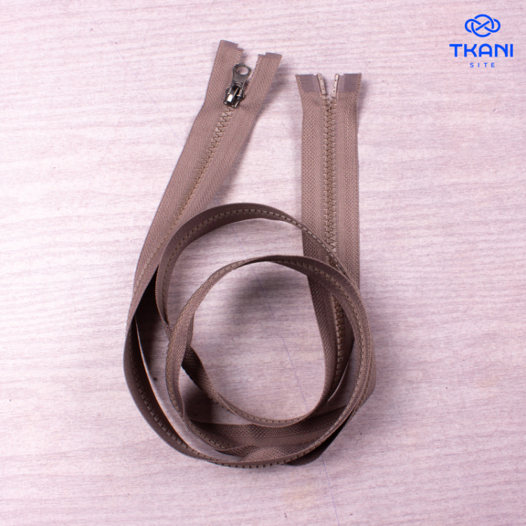 2473. Молния разъемная. 120см. Отсуствует разъемный ограничитель с гнездом. (Цена за 1шт)