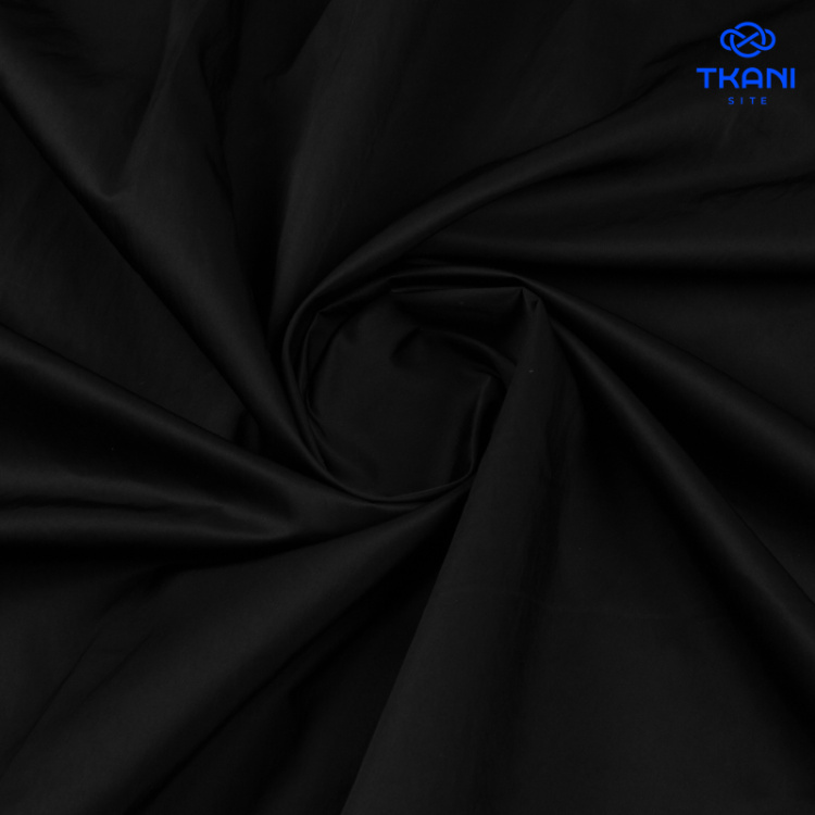 1680. Курточная. Moncler. Черный.