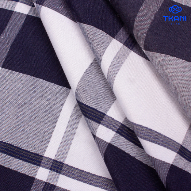 1716. Костюмная поливискоза. В клетку.