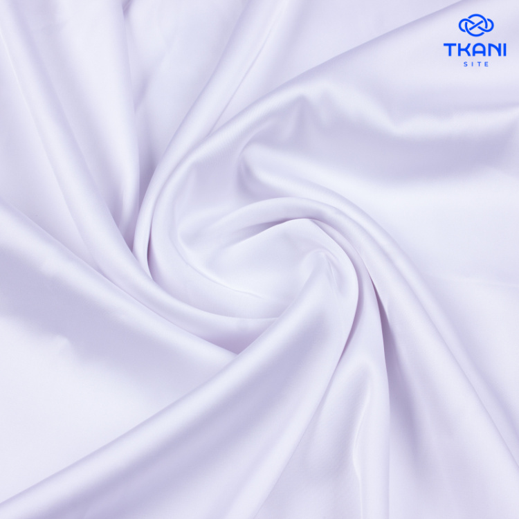 1719. Искусственный шелк. Армани. Белый.