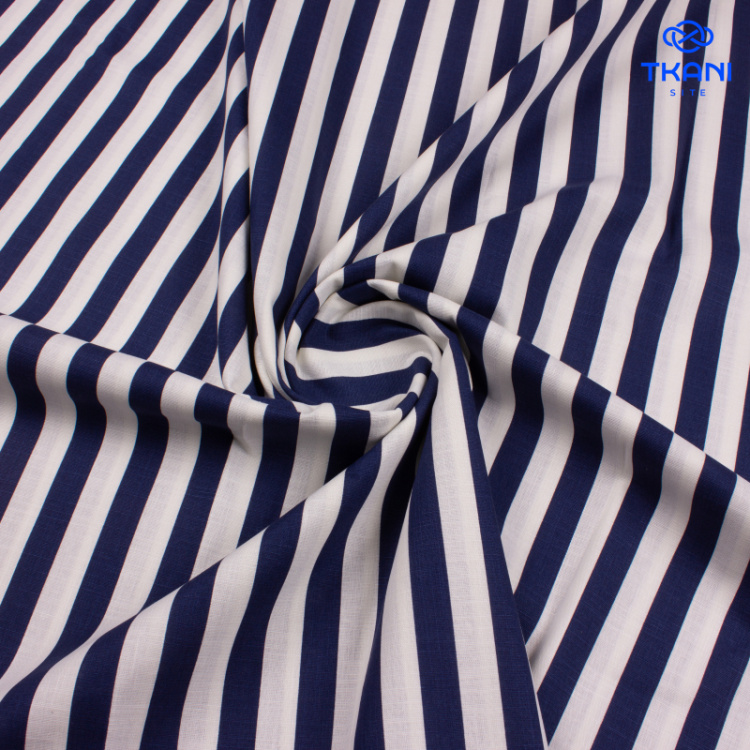 1747. Лен с вискозой в полоску.