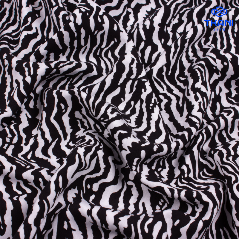 1768. Плательная вискоза. Принт. Уценка!!!